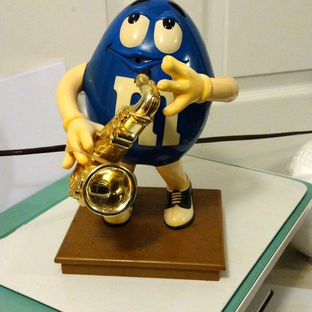 M&M 7 inch tall candy Despenser